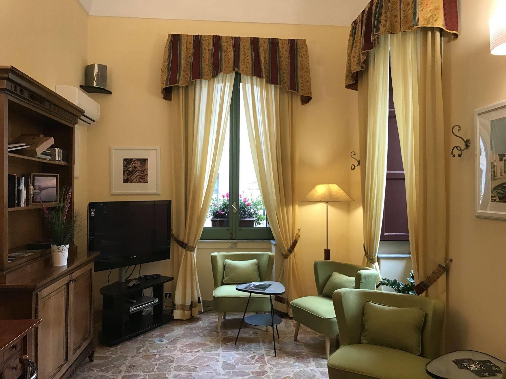 Hotel Posta Syracuse Esterno foto